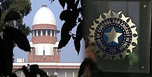 Supreme Court suggests fresh probe panel to BCCI