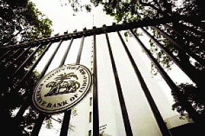 RBI cuts MSF rate by 0.5% to improve liquidity