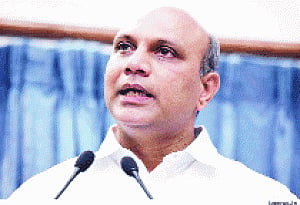 Raju keeps officials guessing on resignation