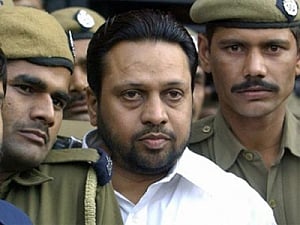 Tandoor murder: SC commutes sentence to life