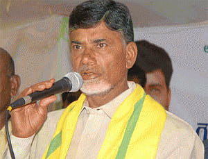 Fasting Chandrababu Naidu taken to hospital