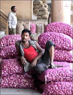 Inflation inches up to 6.46 pc in September