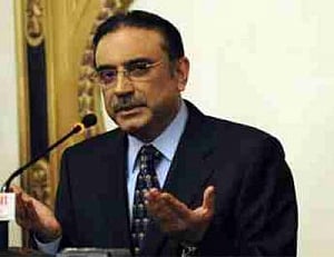Court orders Zardari to appear in reopened graft cases