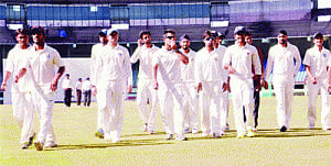 North win toss to enter final