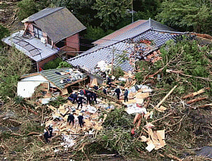 Typhoon, mudslides kill 18 in Japan; 45 missing