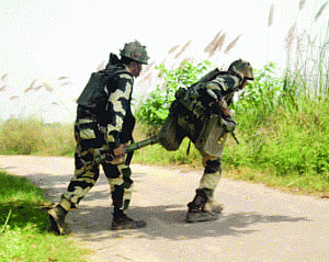 Jammu tense amid firing at loC