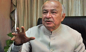 GoM on Telangana to submit report before winter session:Shinde