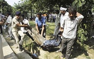 Patna serial blasts: Two suspects held, toll climbs to six
