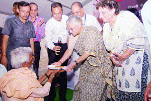 Sheila Govt plans pre-poll booklet on achievements