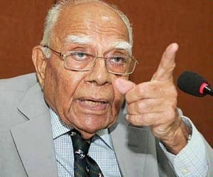 HC notice to BJP, Parliamentary Board on Jethmalani's plea