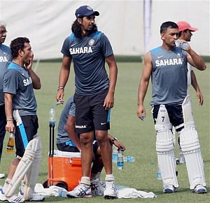 Spotlight on retiring Tendulkar as India-West Indies clash