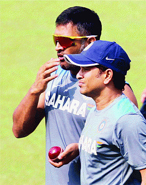 lack of all-rounder a concern for team: MSD