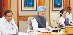 Cong leadership meets to discuss PM's participation in CHOGM