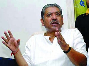 Rebel Trinamool MP meets PC on the sly
