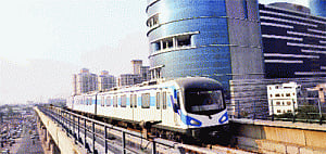 Zip through G'gaon on Rapid Metro train