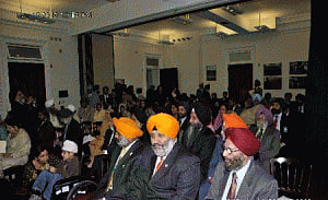 Obama greets Sikhs on Guru Nanak Dev's birth anniversary