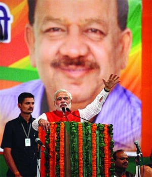 'Cong thinks it's born to rule, not serve'