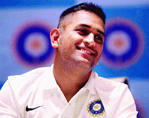 Dhoni is people's choice
