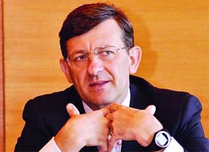 No buyer for Voda share in Mittal company, says Vodafone Group CEO