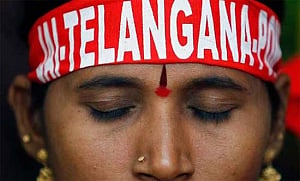 Shutdown paralyses normal life in Seemandhra