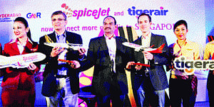 SpiceJet eyes potential  investor soon; inks pact with Tigerair