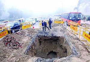 Traffic crawls post-peak hours