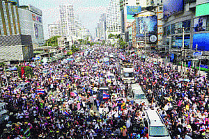 Anti-Government protests resume in Thailand