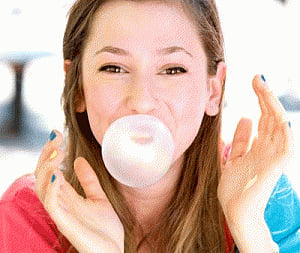 Migraine in teens linked to chewing gum