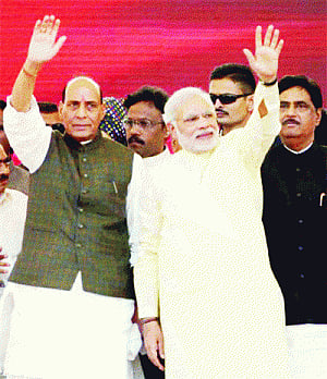 Why cannot tea seller become PM: Rajnath