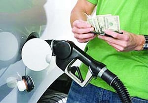 Gas price may jump to $10 in 2016-17, from $4.2 now
