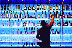 Police raise the bar! Reinstate cops who defied bar curfew