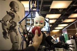 Indian academic develops intelligent robots in UK