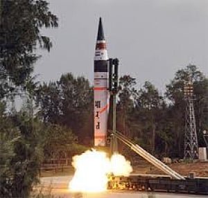 India successfully test fires nuclear-capable Agni-II missile