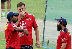 Graeme Swann is the most intelligent spin bowler: Mushtaq