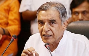 Bribery case: Bansal distances himself from nephew
