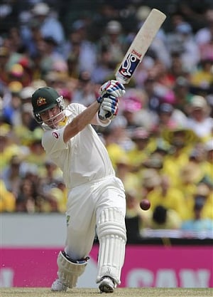 Haddin, Smith rescue Australia after early wickets