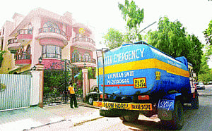 DJB transfers 800 officials to rein in water mafia