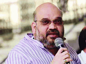 Amit Shah accepts challenge