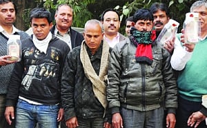 Counterfeit currency gang busted, 3 held