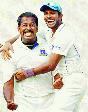 Bengal trump Railways, enter Ranji semis