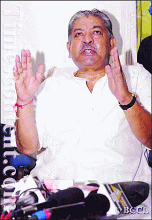 Somen Mitra quits TMC, lS, calls party Nazi outfit