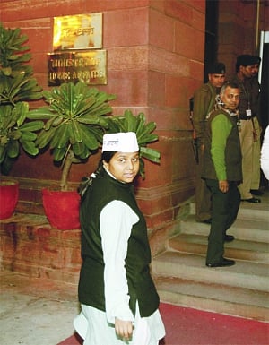 Trouble brews over Bharti's vigilante justice