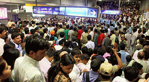 AAP protest: 4 metro stations to remain closed