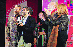 'Writing in India doesn't pay'