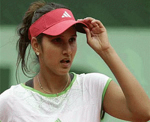 Sania crashes out of women's doubles