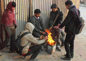 Cold wave continues in Kashmir, Kargil coldest at -19.2 deg C