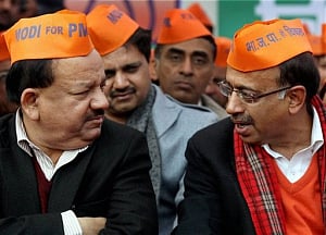 BJP protests at Kejriwal office, wants Bharti sacked