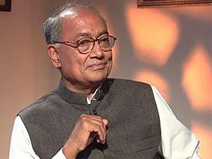 Digvijay Singh files Rajya Sabha nomination from MP