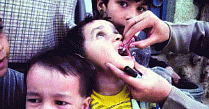 Pak to launch polio drop drive in Taliban land