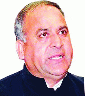 72 hrs on, tainted J&K ex-Min still on run